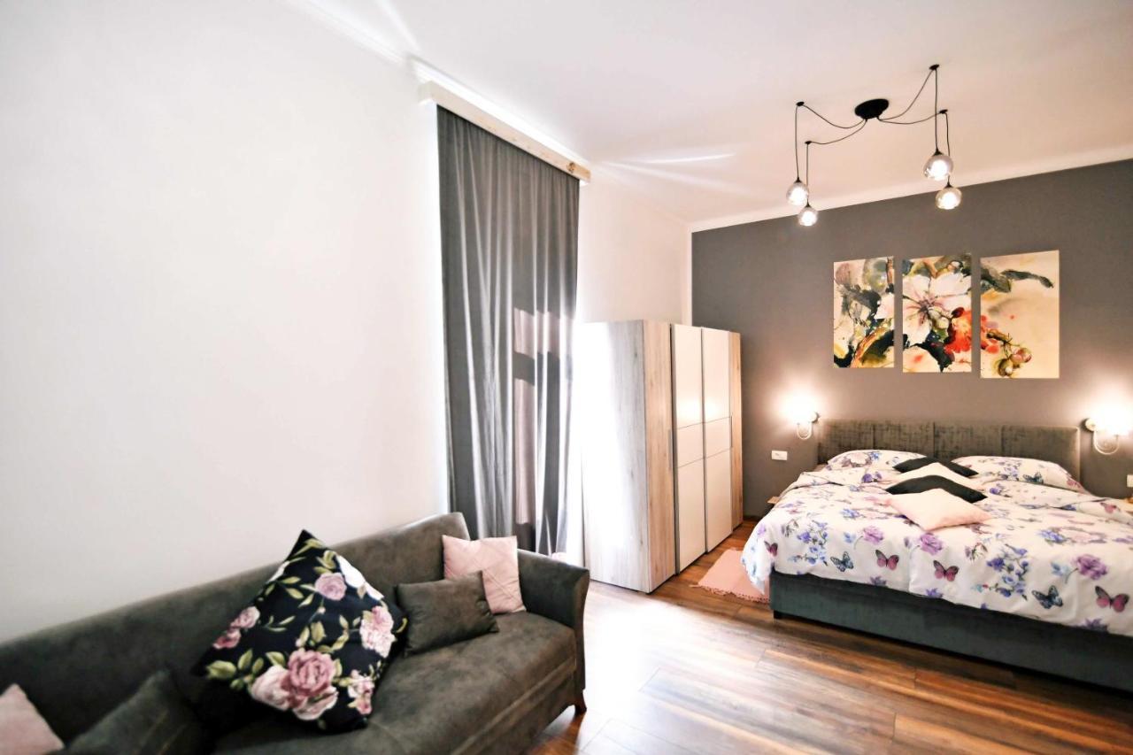 Apartment Carissima-Direct On Sea, Lovran-Opatija Zewnętrze zdjęcie