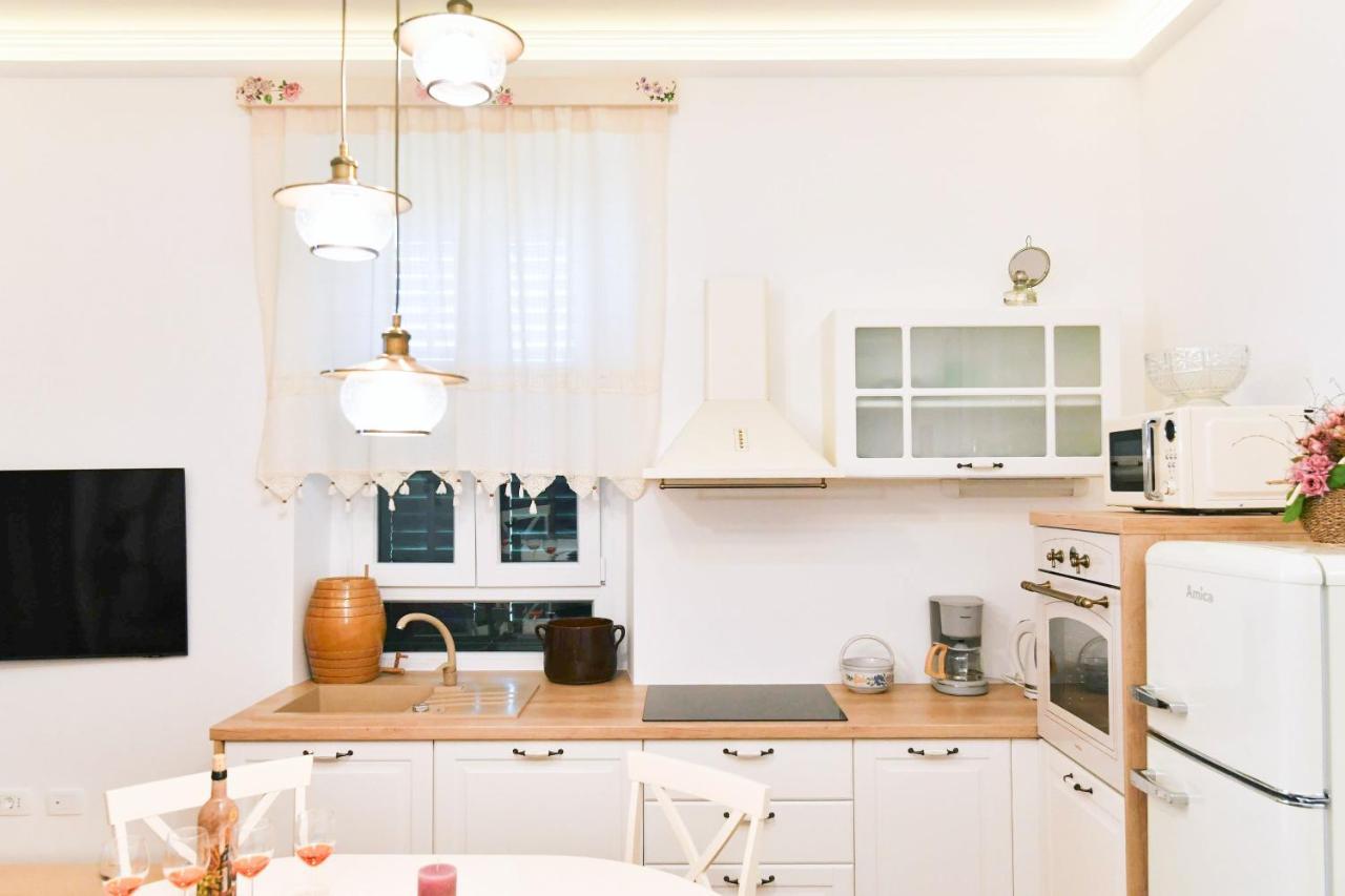 Apartment Carissima-Direct On Sea, Lovran-Opatija Zewnętrze zdjęcie