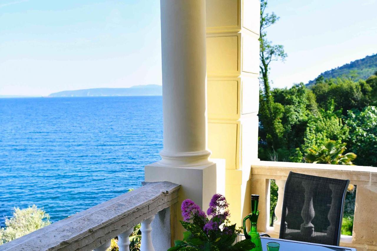 Apartment Carissima-Direct On Sea, Lovran-Opatija Zewnętrze zdjęcie
